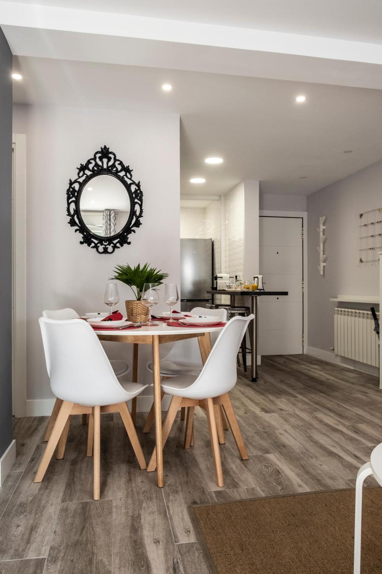Apartamento Valtour Valladolid Exteriör bild